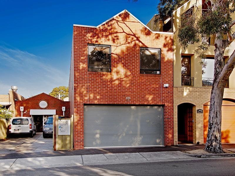 Gallery: 317 Bay Street