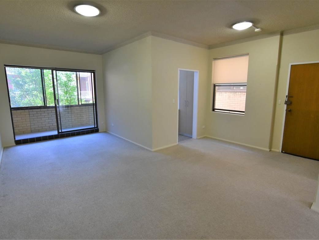 3/17 Gannon Avenue DOLLS POINT 2