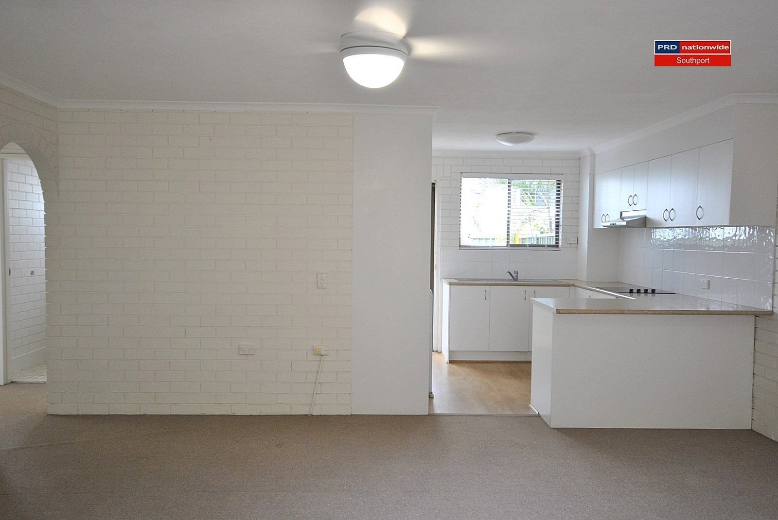 3/17 Huth Street LABRADOR 5