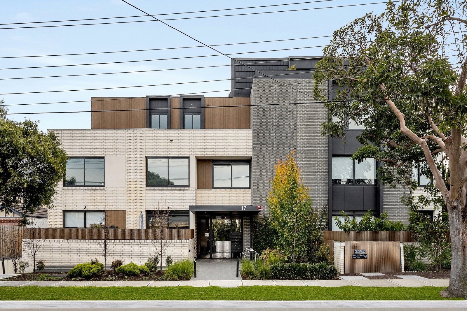 Real Estate and Property in 3/17 Loranne Street, Bentleigh, VIC