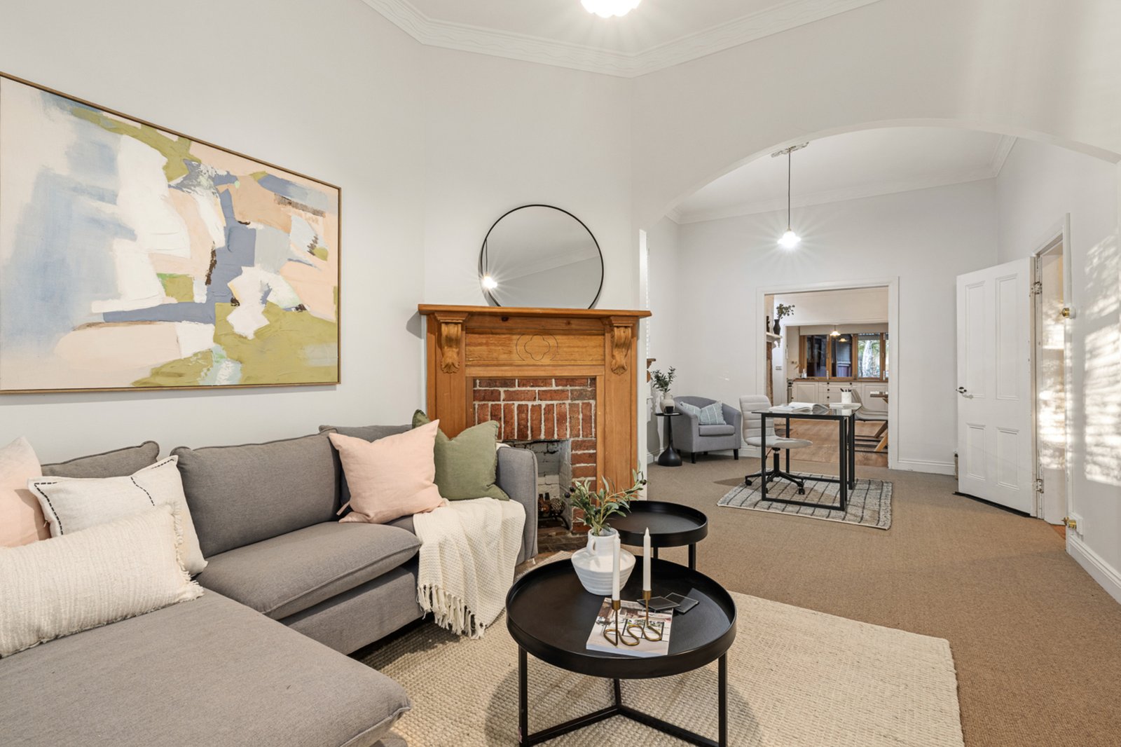 Gallery: 317 Lyons Street South