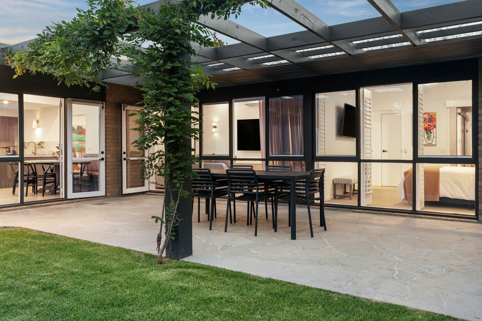 Gallery: 3/17 Manor Street
