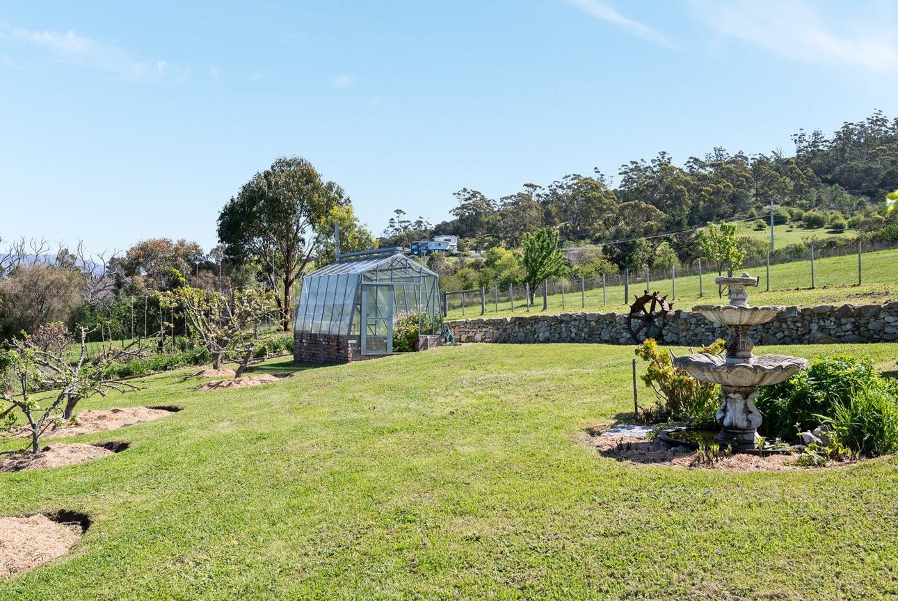 317 South Arm Road LAUDERDALE 26