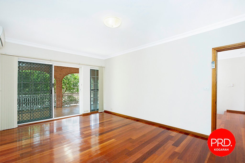 317 The Grand Parade SANS SOUCI 4