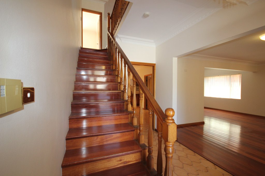 317 The Grand Parade SANS SOUCI 8