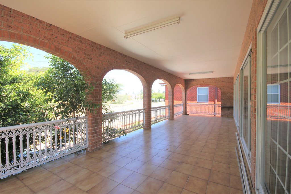 317 The Grand Parade SANS SOUCI 12