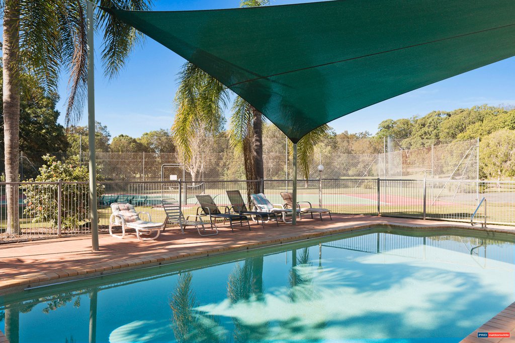 3/170 Bardon Avenue BURLEIGH WATERS 2