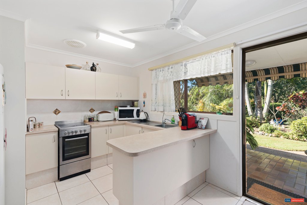 3/170 Bardon Avenue BURLEIGH WATERS 4