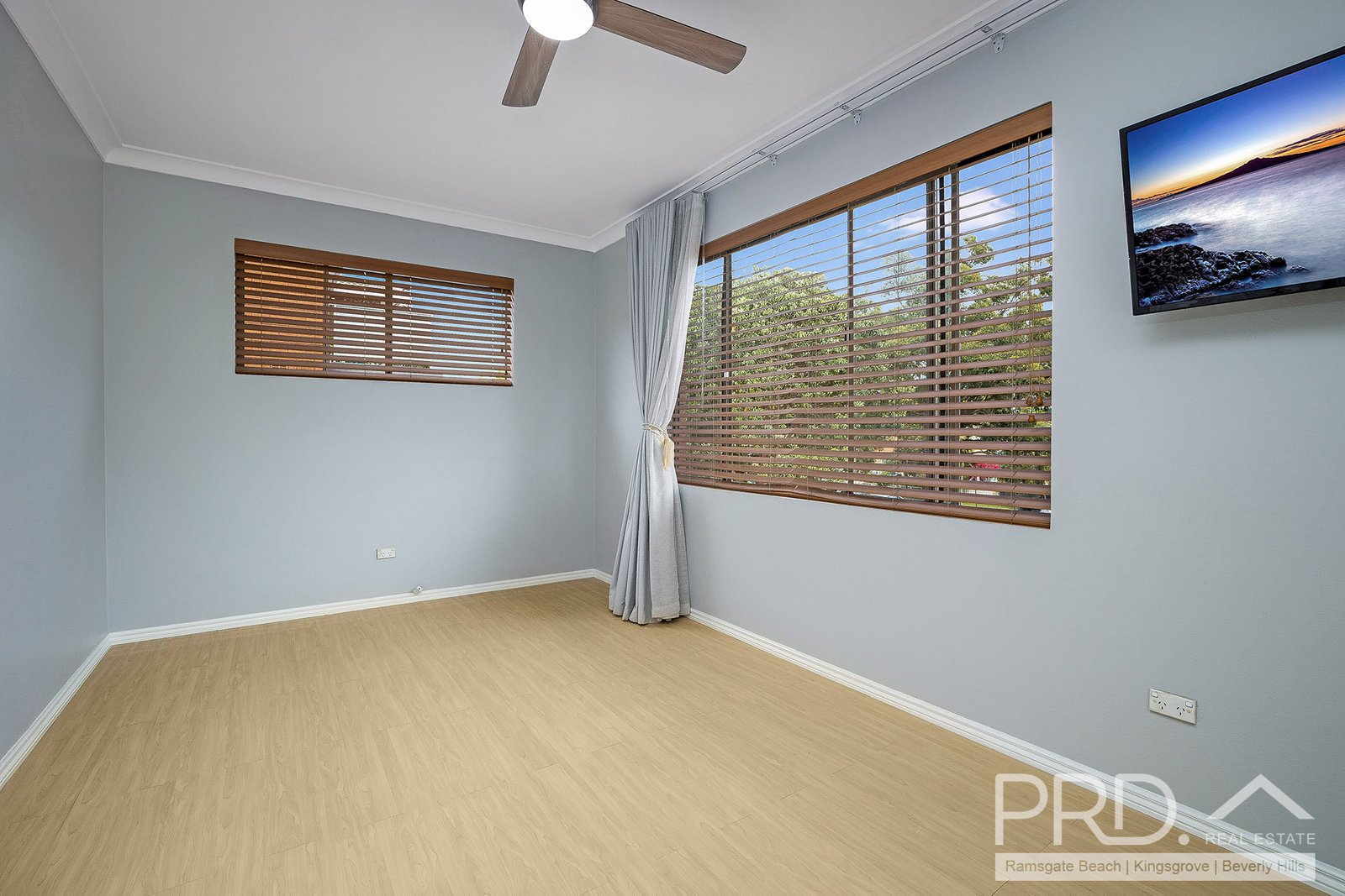 3/172 Chuter Avenue SANS SOUCI 4