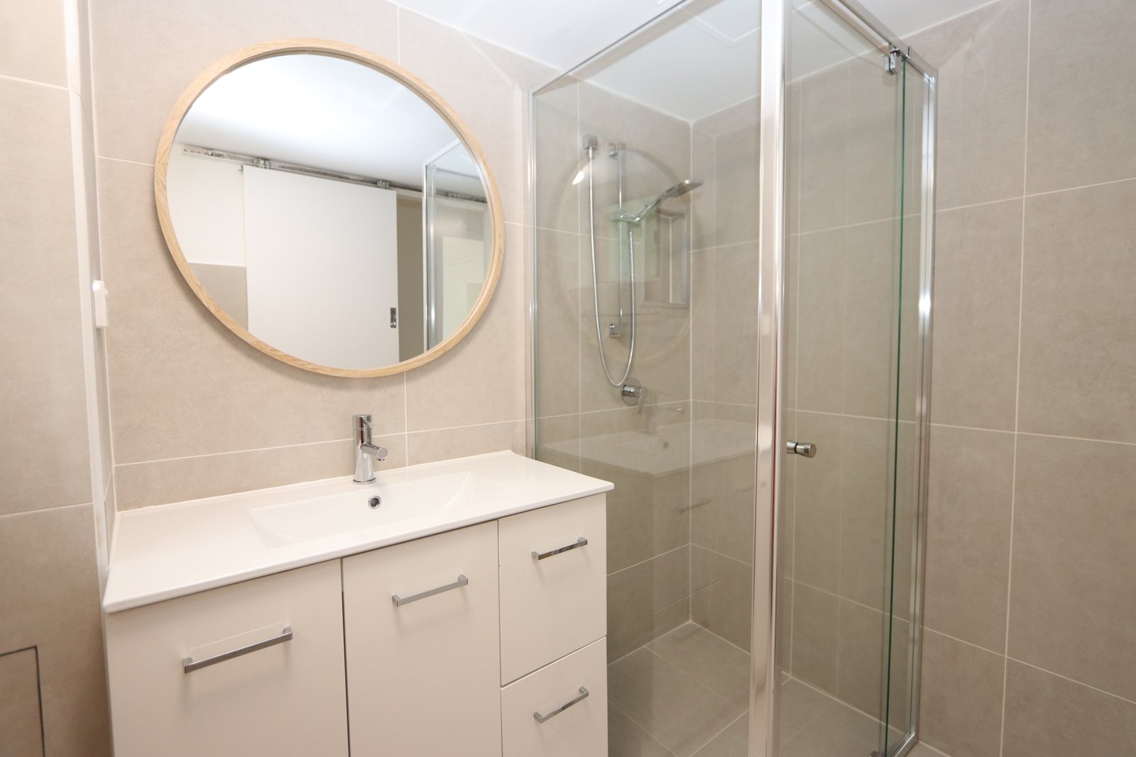 3/175 Muir Street LABRADOR 7