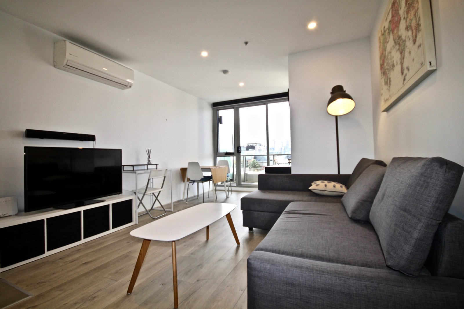 Gallery: 317/99 Dow Street