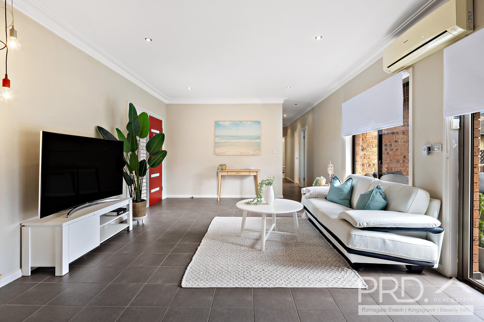 3/18-20 Russell Avenue SANS SOUCI 2