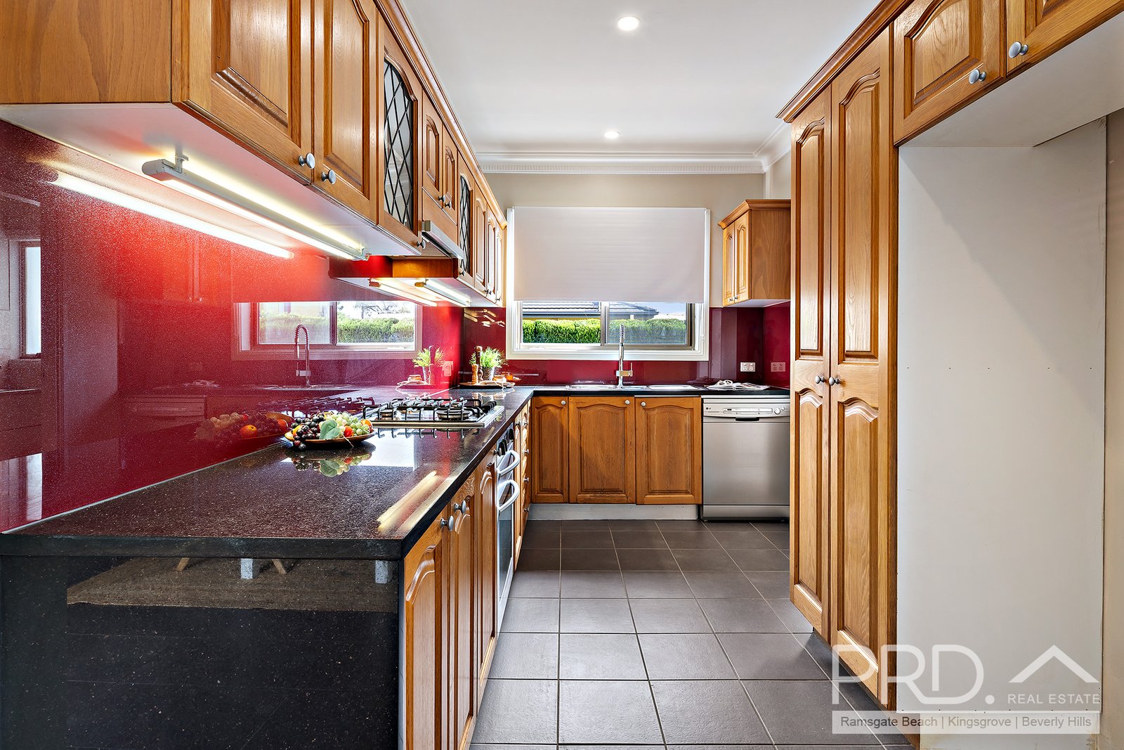 3/18-20 Russell Avenue SANS SOUCI 3