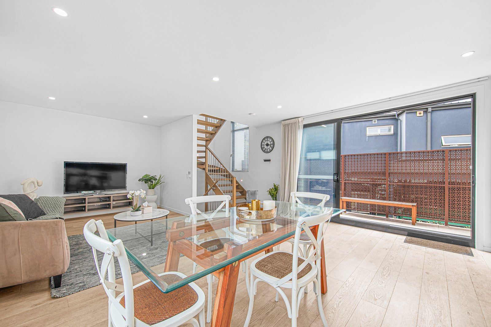 Gallery: 3/18 Canterbury Road