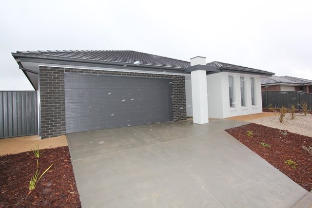318 Cuthberts Road Lucas 3