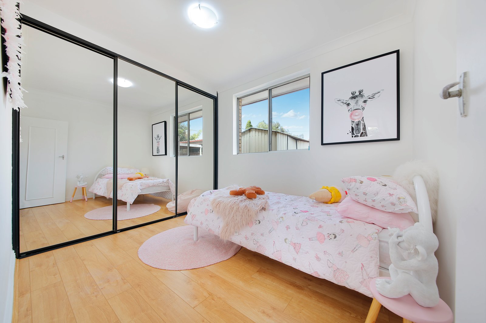 3/18 Grace Campbell Crescent HILLSDALE 7