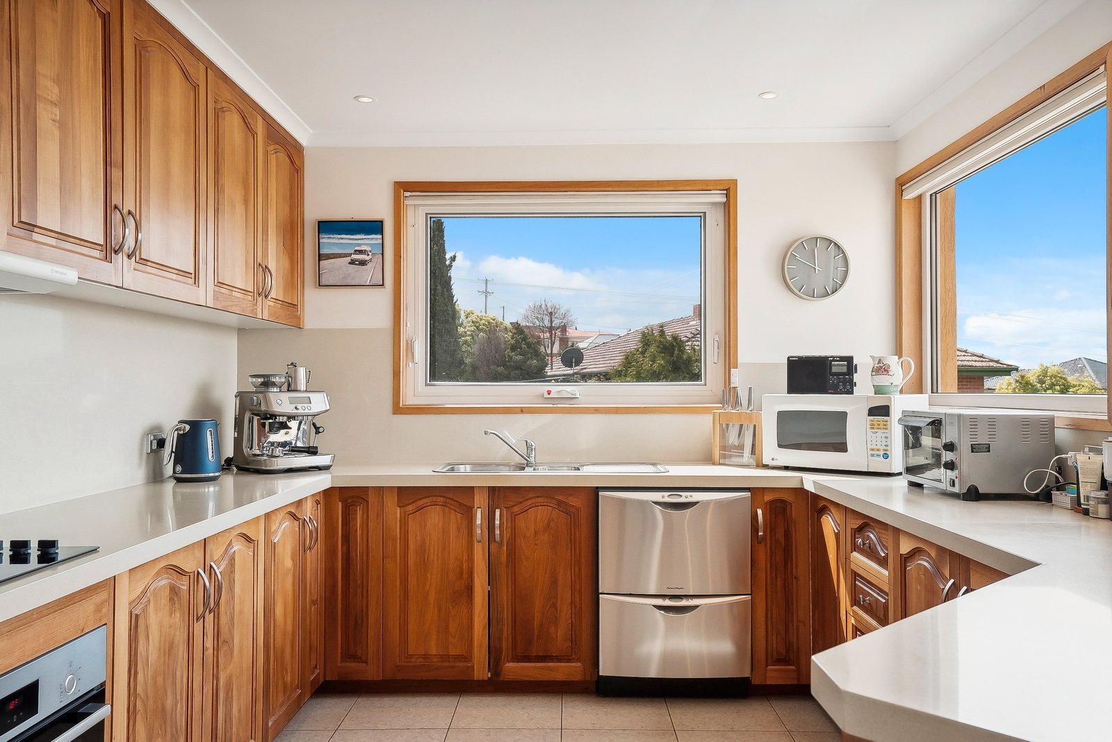 3/18 Hooper Crescent MOUNT STUART 5