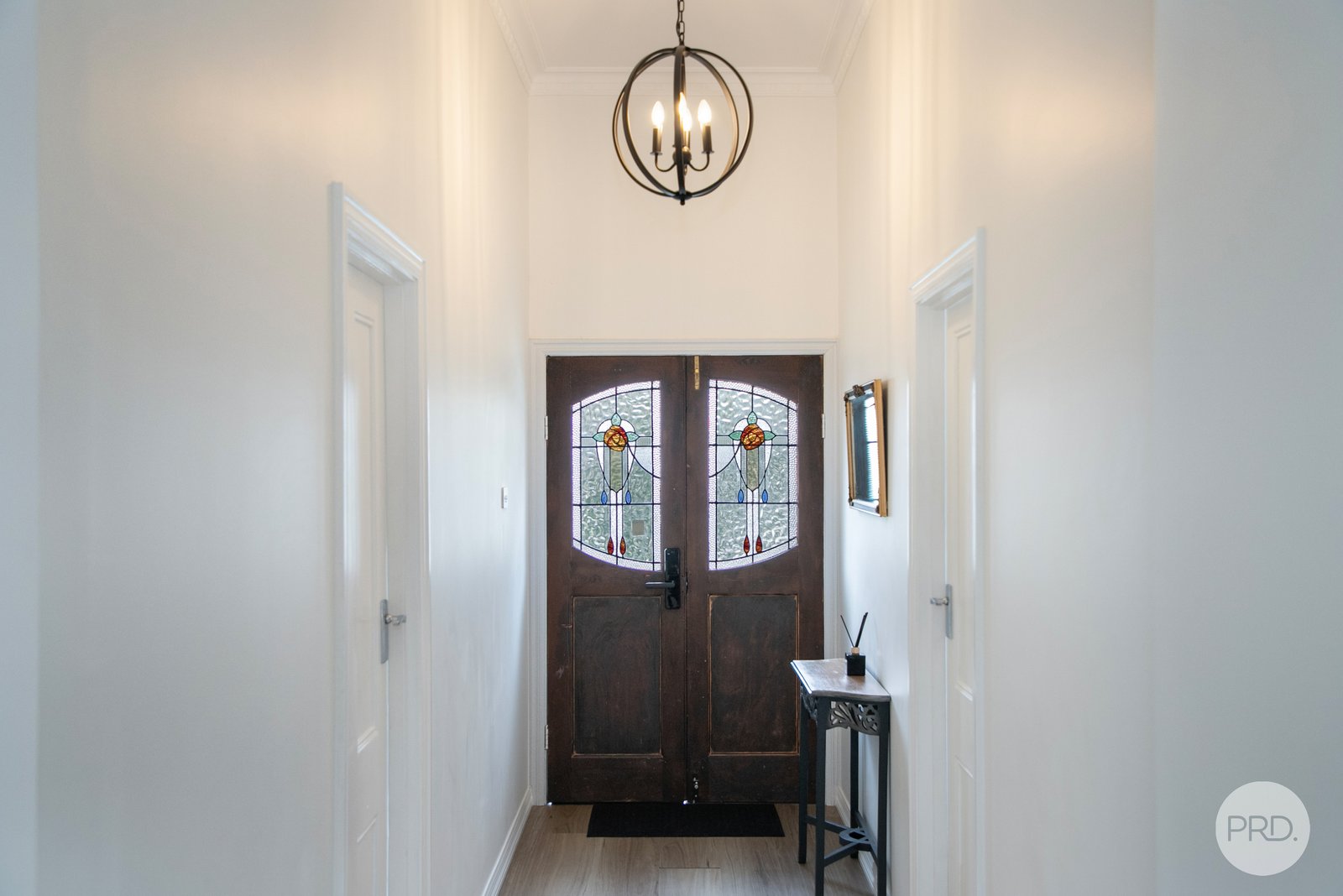 318 Joseph Street CANADIAN 3