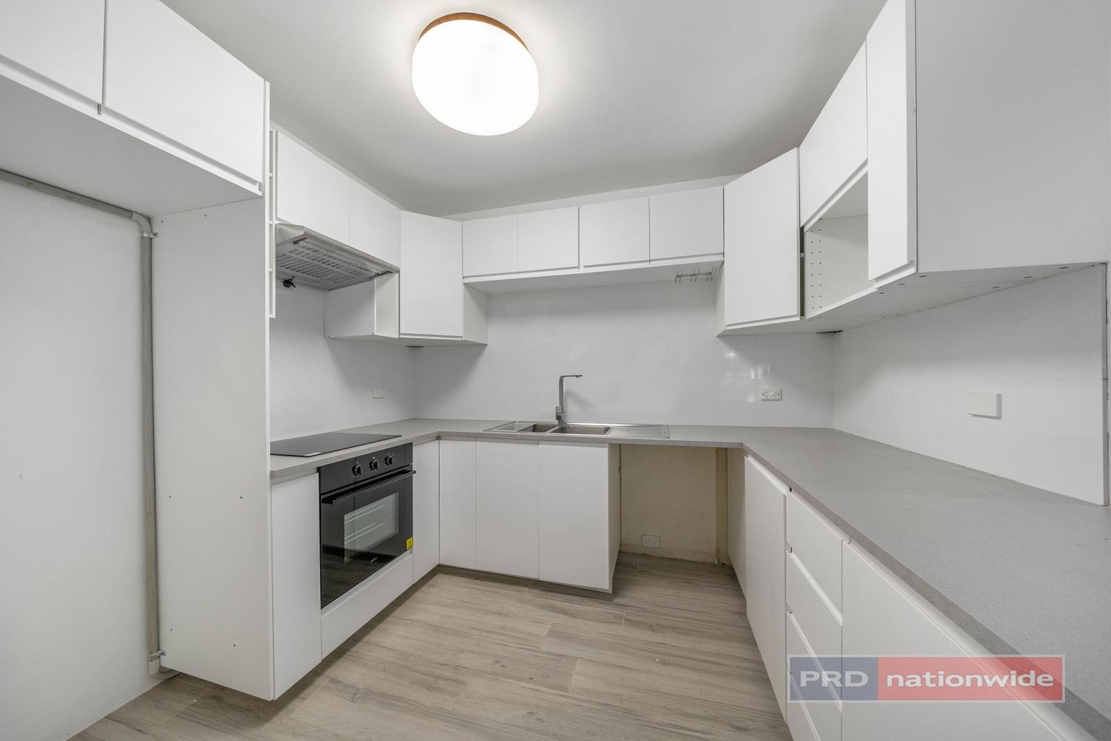 31/8 Mead Drive CHIPPING NORTON 3