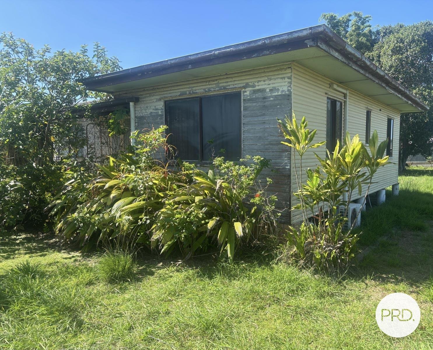 318 OAKENDEN SARINA Road OAKENDEN 1