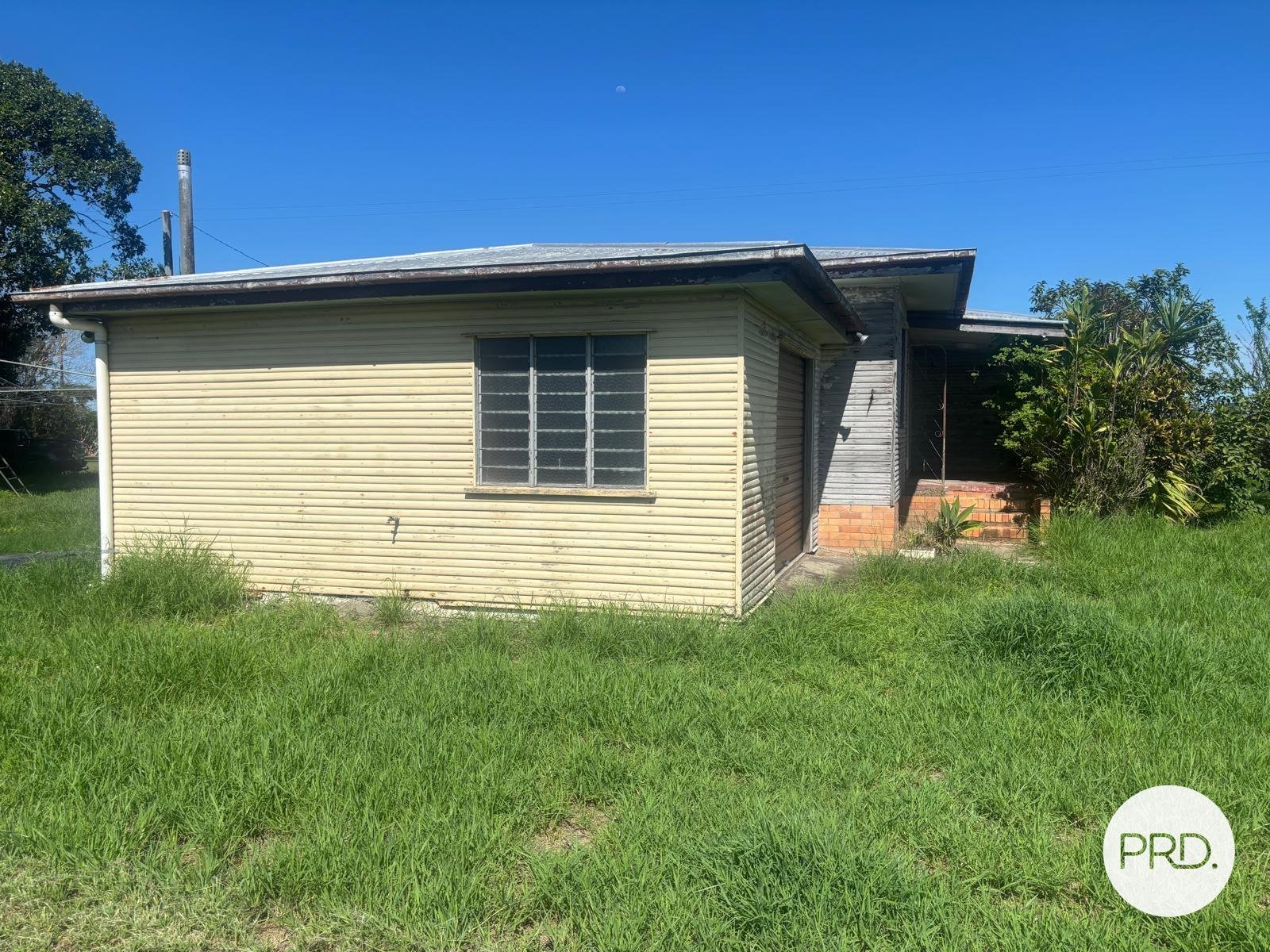 318 OAKENDEN SARINA Road OAKENDEN 3