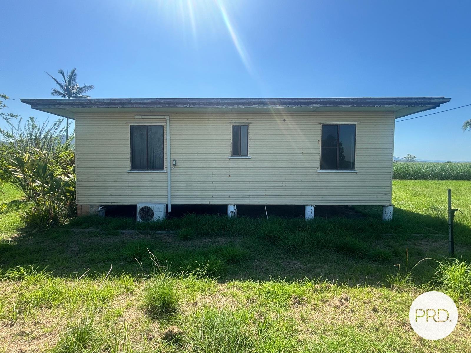 318 OAKENDEN SARINA Road OAKENDEN 5