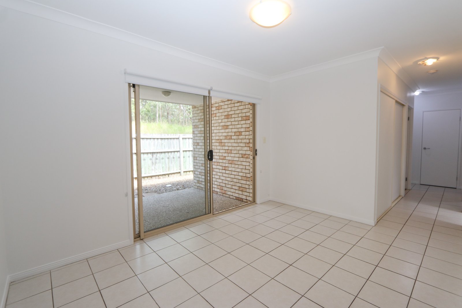 3/18 Pilar Court MOLENDINAR 4