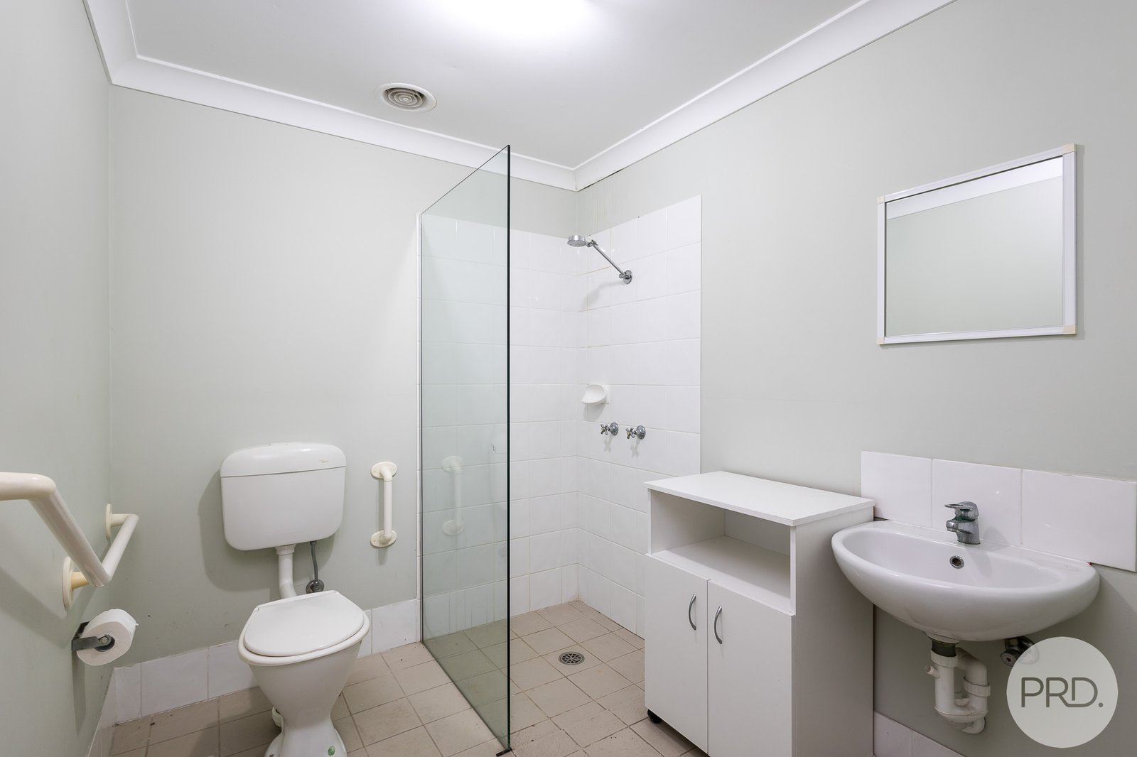 3/18 Shearwater Drive TAYLORS BEACH 8