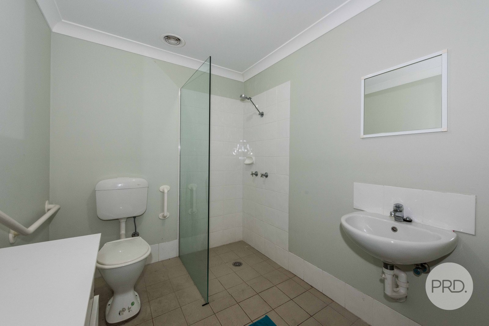 3/18 Shearwater Drive TAYLORS BEACH 7