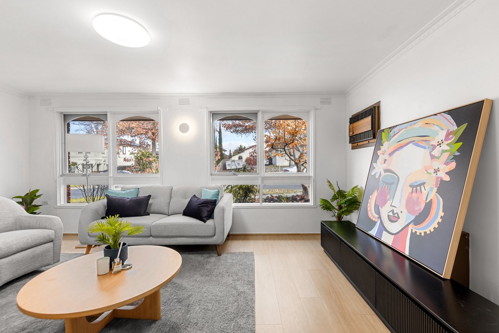 Gallery: 3/18 Thames Street