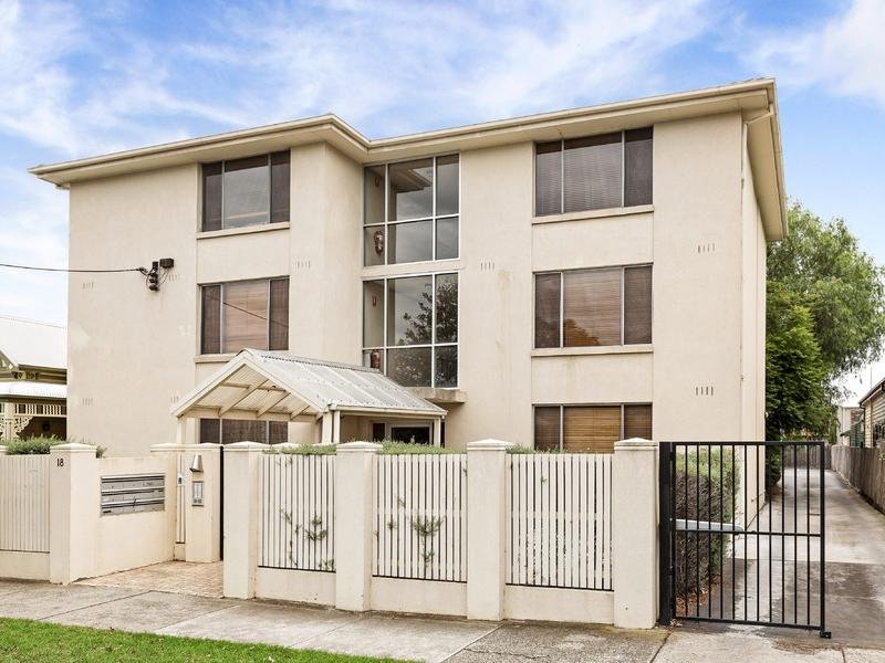 3/18 Tongue Street, YARRAVILLE
