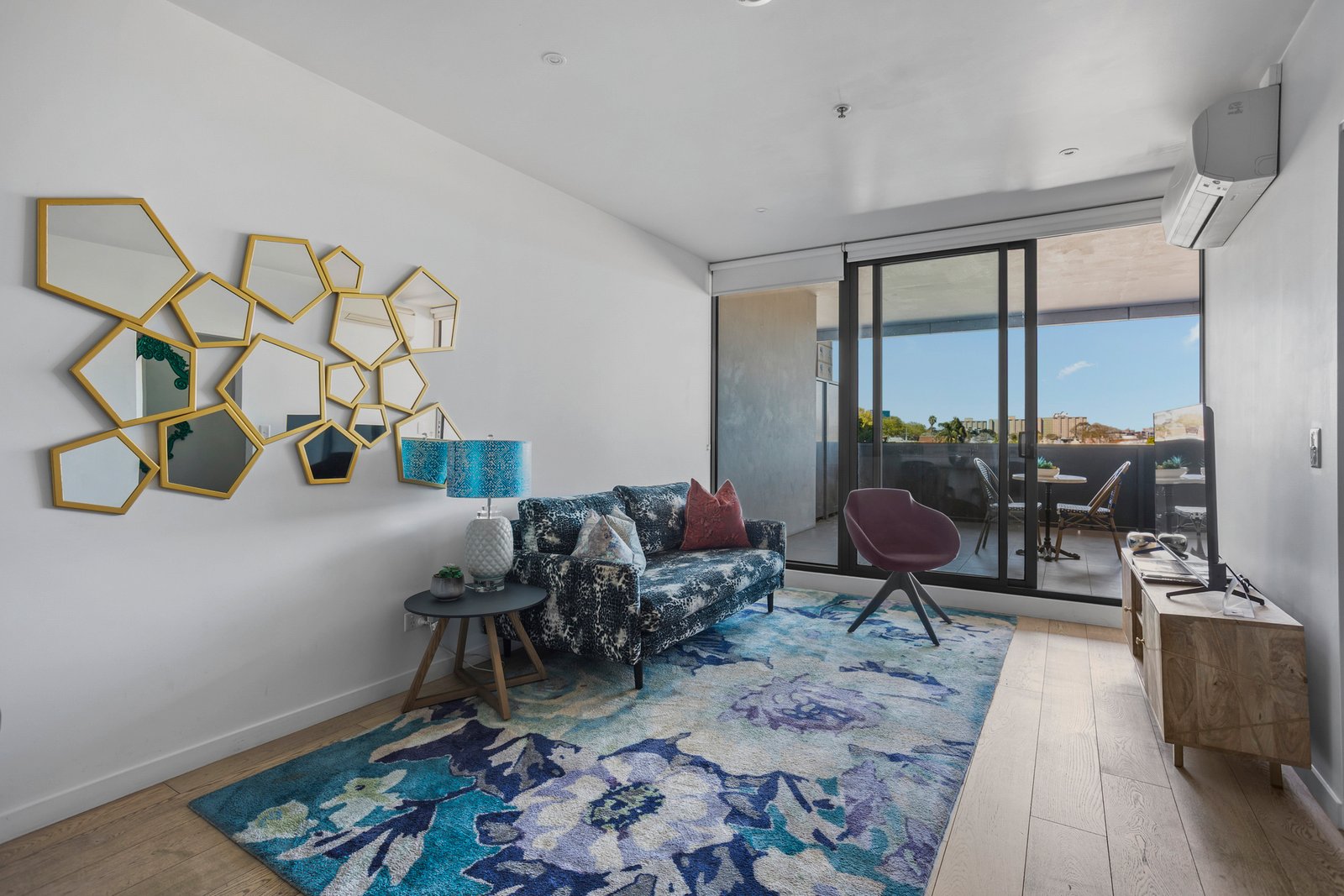 Gallery: 318/1 Ascot Vale Road