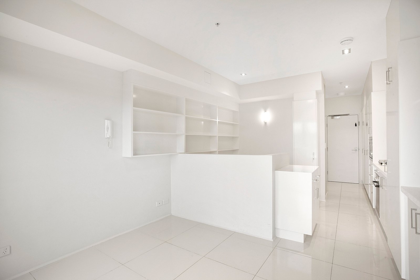 Gallery: 318/18-34 Station Street