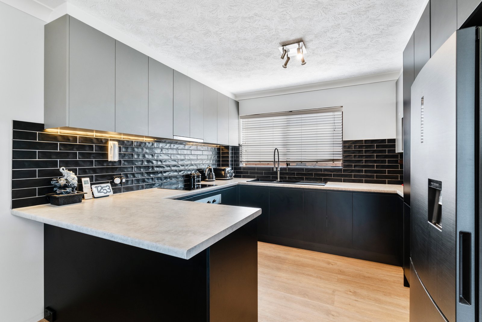 3/182-184 Kennedy Drive TWEED HEADS WEST 1