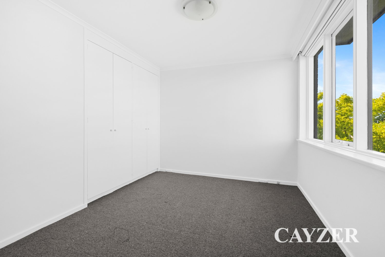 Gallery: 31/82 Park Street