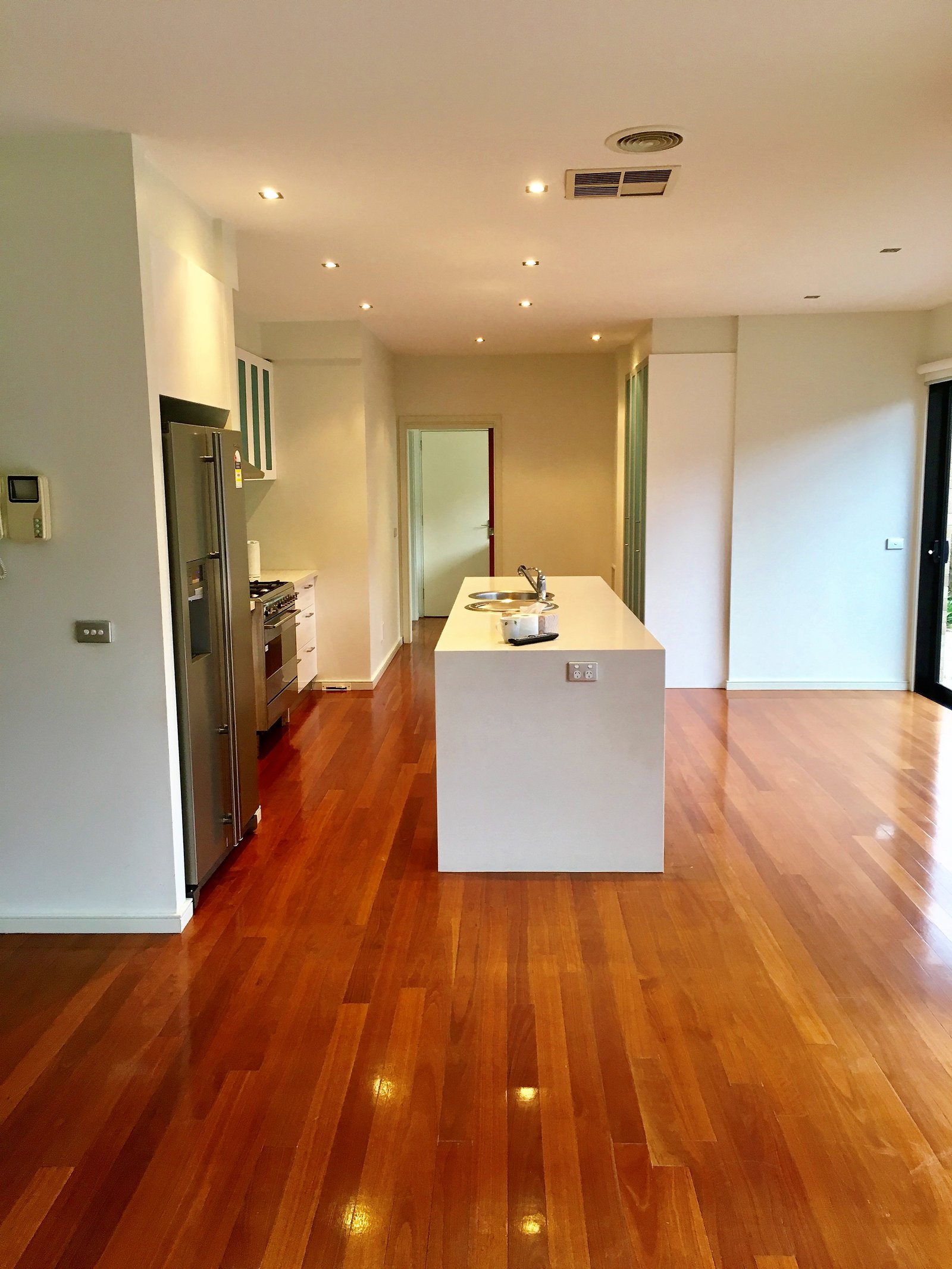 Gallery: 3/184 Nepean Highway
