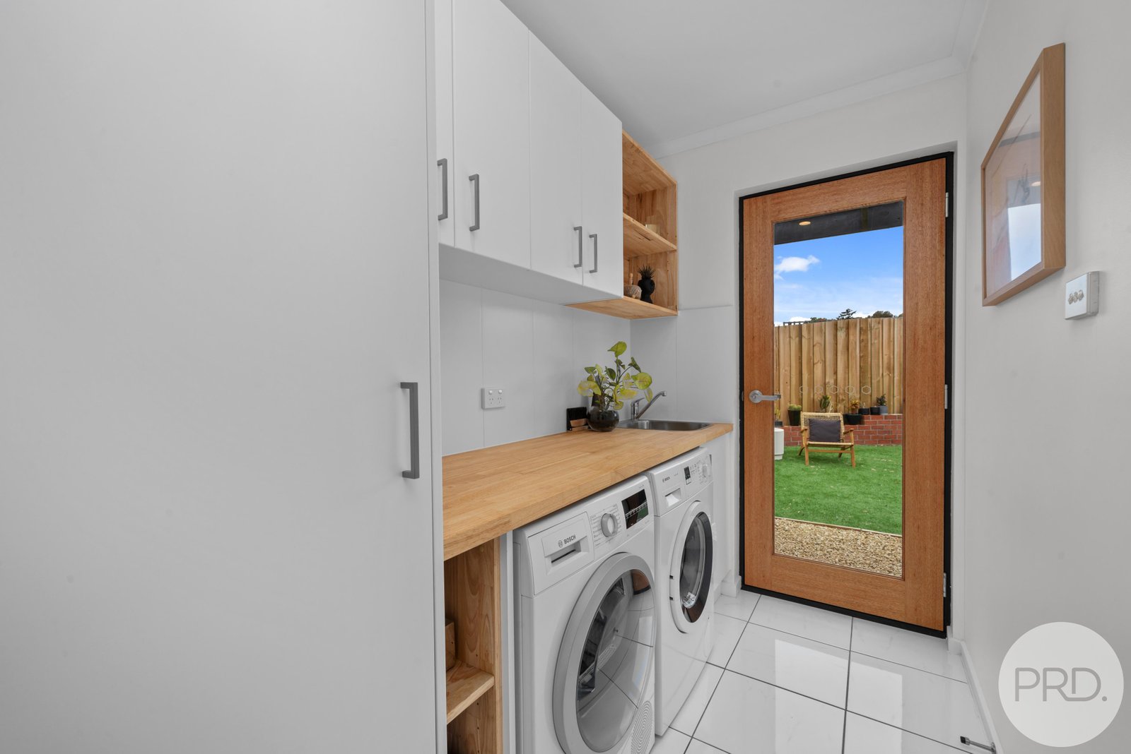 3185 South Arm Road SOUTH ARM 6