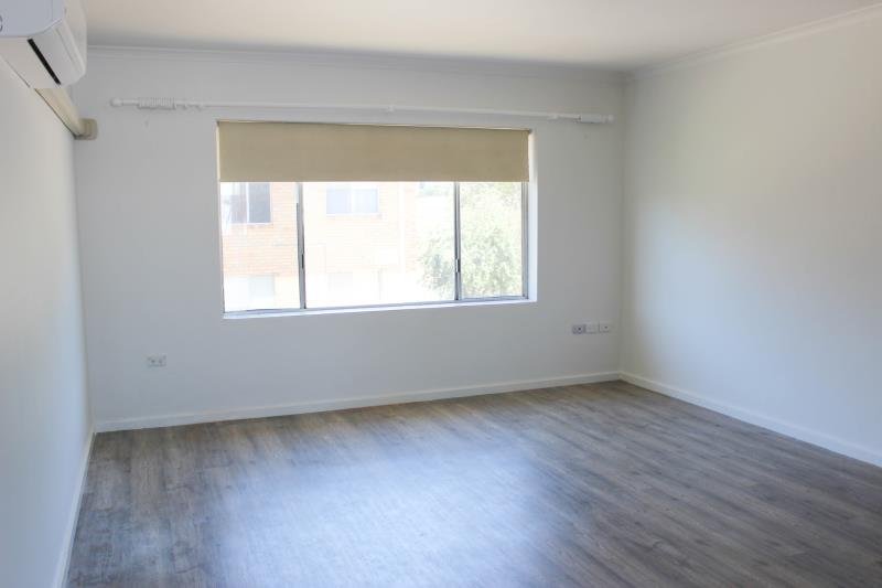 3/187 Lake Albert Road KOORINGAL 4