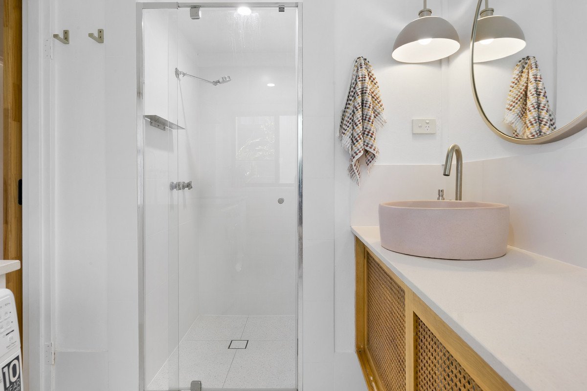 3/1881 Gold Coast Highway BURLEIGH HEADS 9