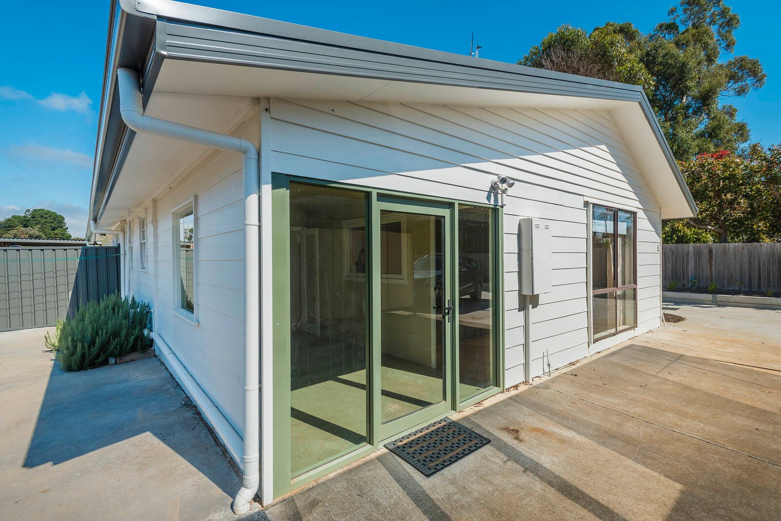 Real Estate and Property in 3/1891 Mount Macedon Road, Woodend, VIC