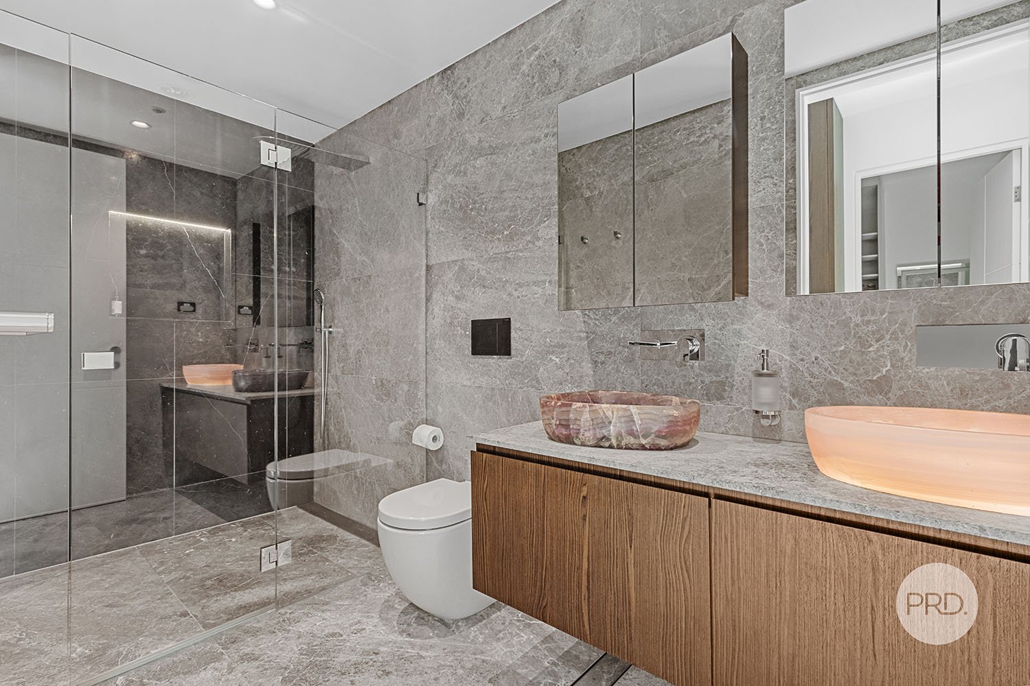 3/18B Letitia Street OATLEY 12