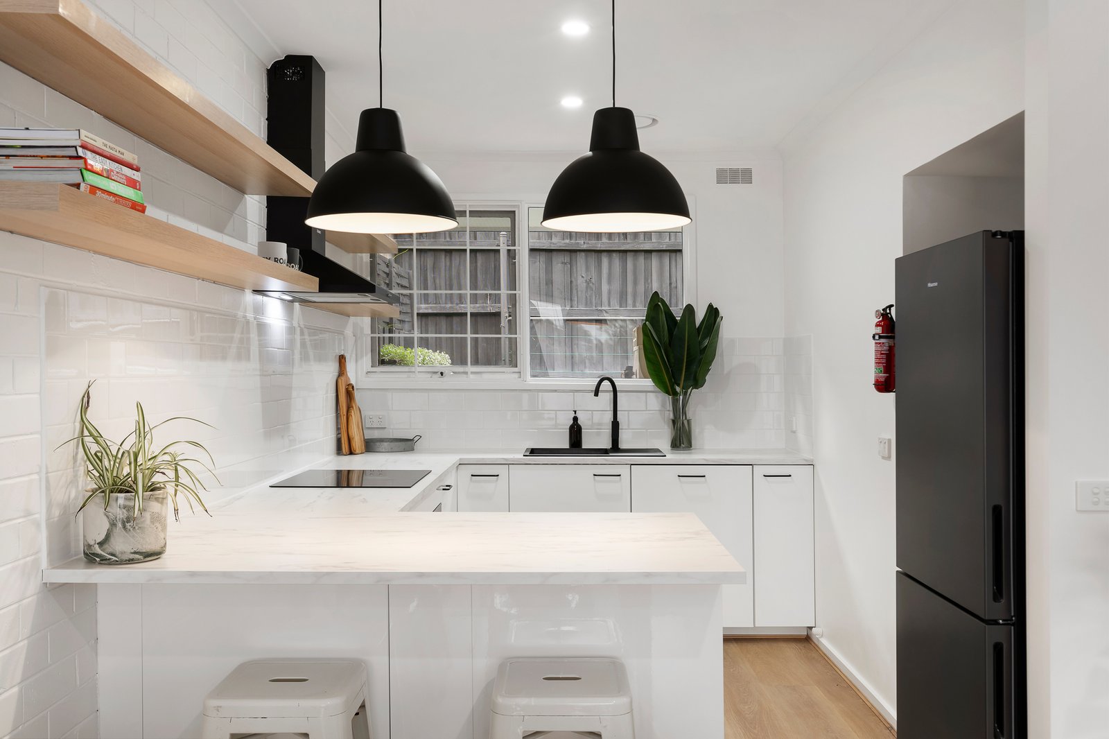 Gallery: 3/19-21 Fairway Street