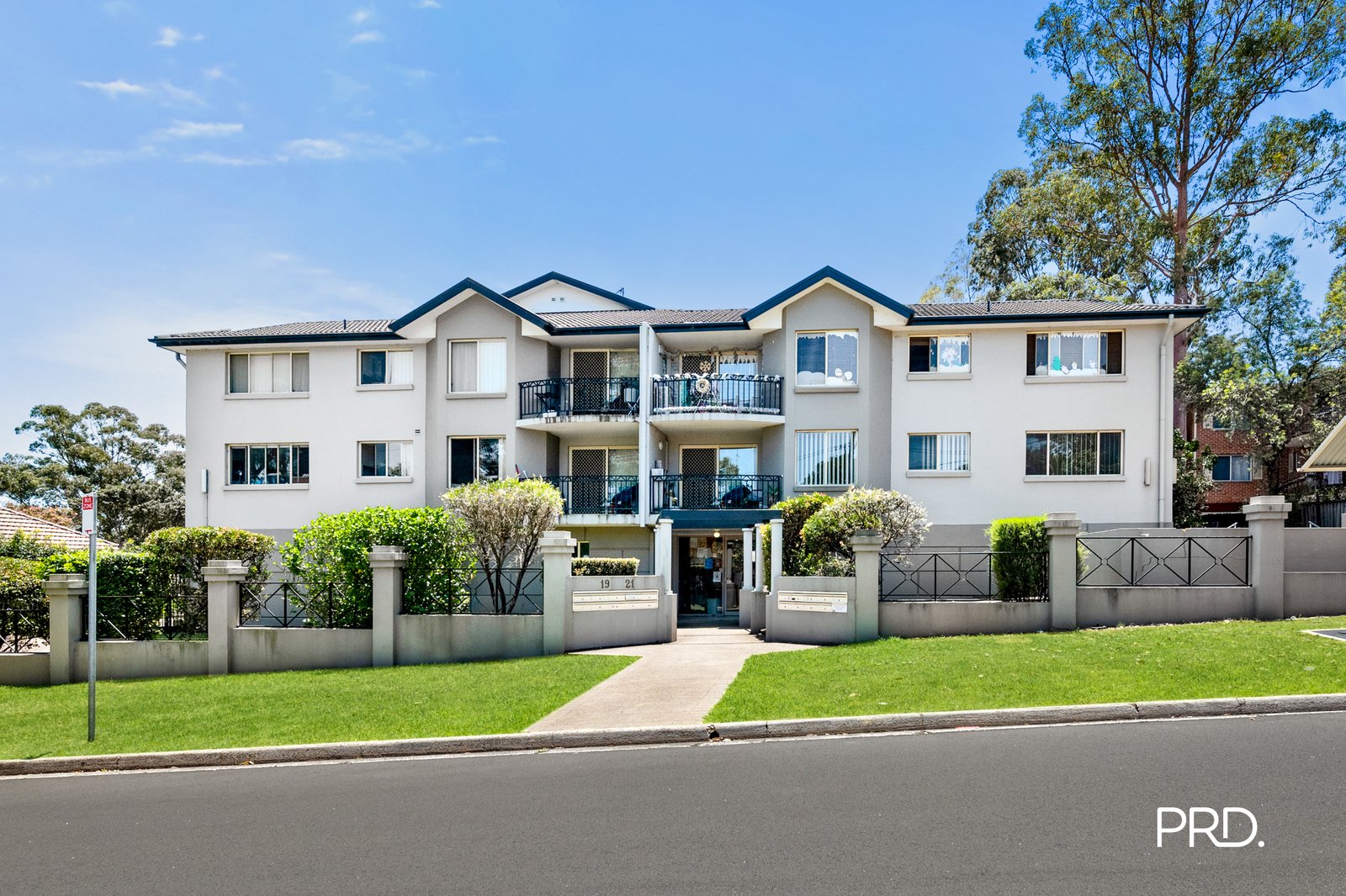 3/19-21 Thurston Street PENRITH 1