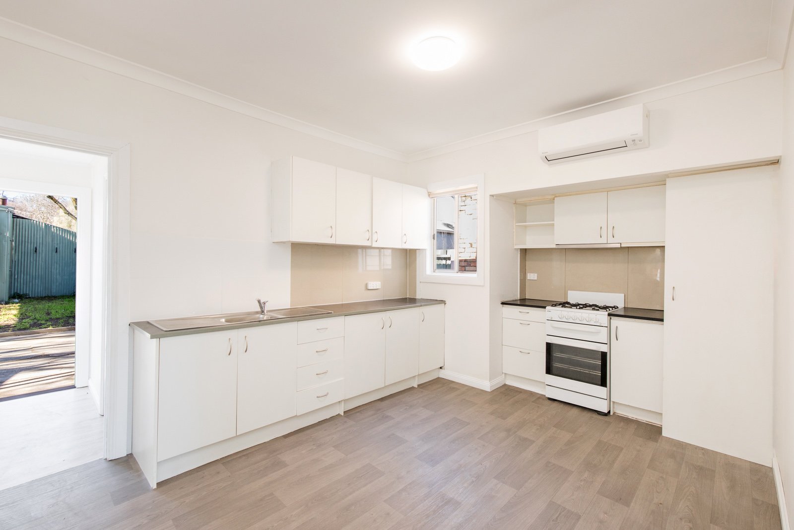 Gallery: 319 Ascot Street