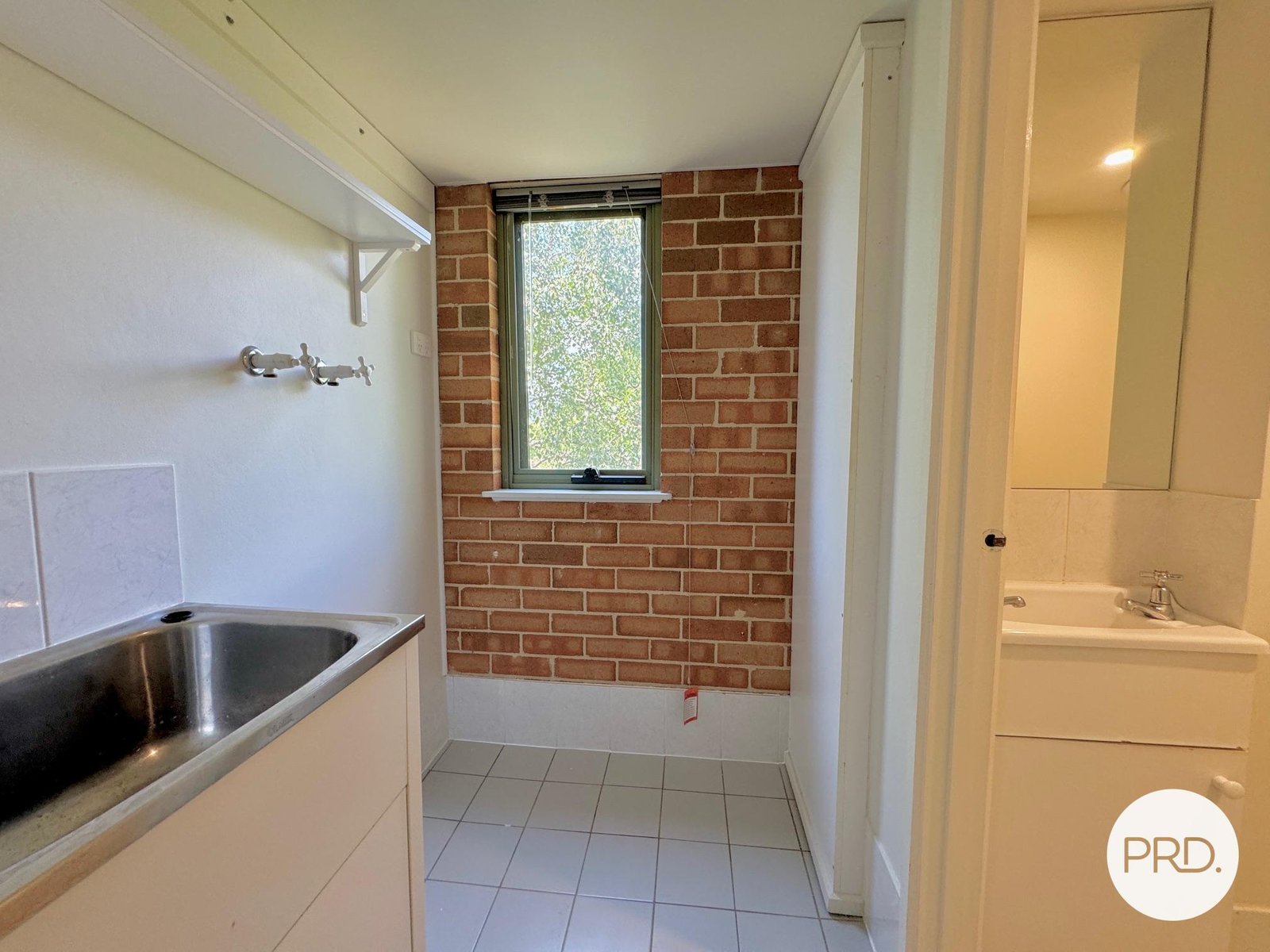 3/19 Howitt Street KINGSTON 14