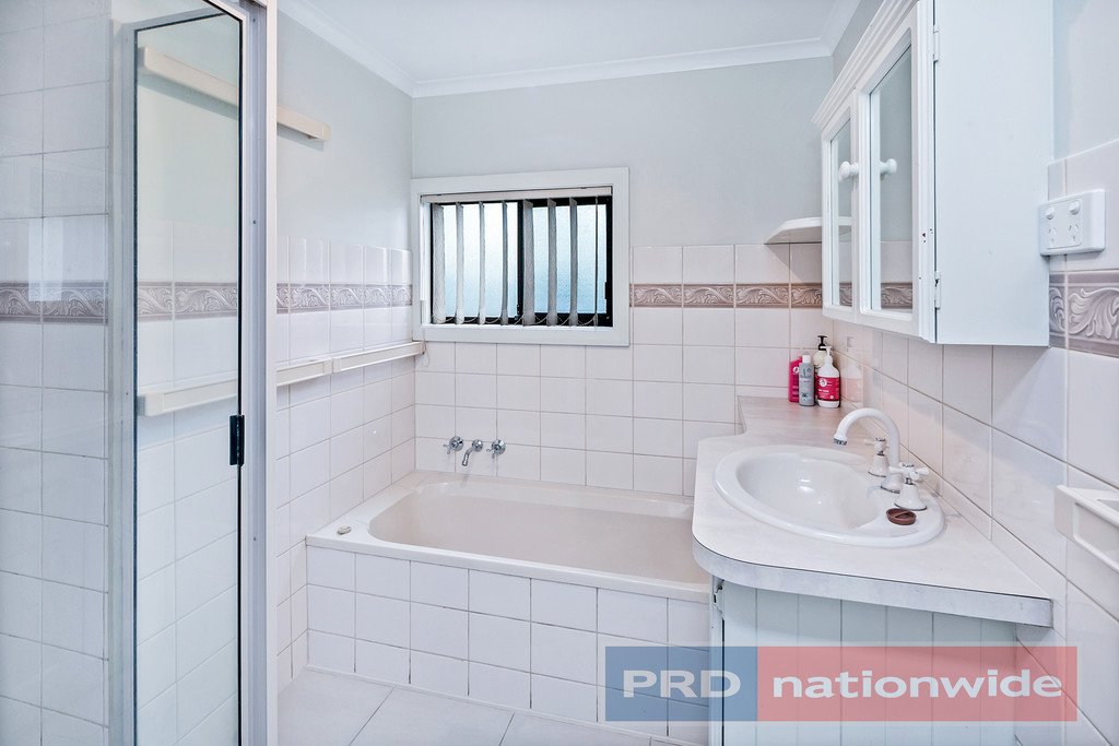 319 Humffray Street North BROWN HILL 8