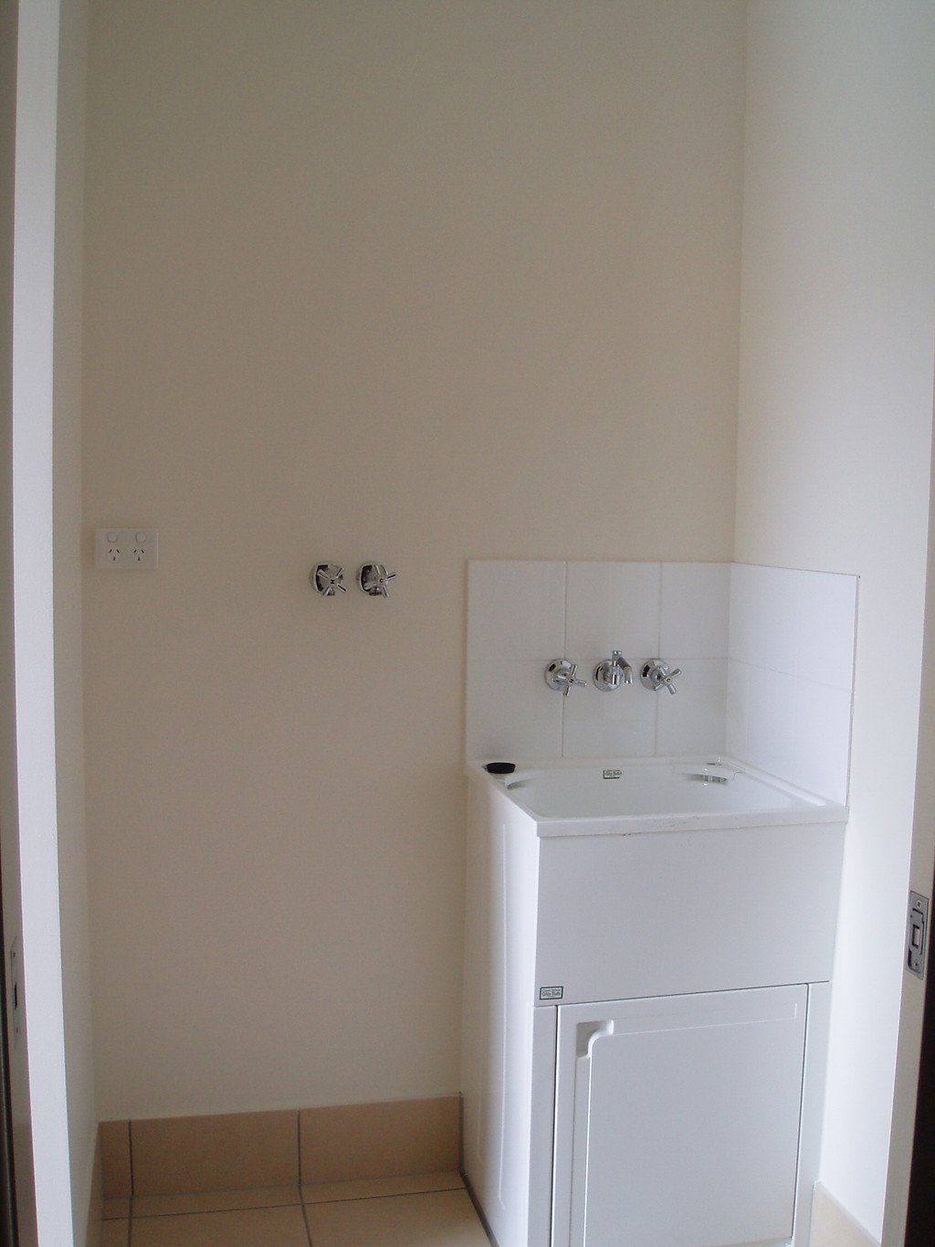 3/19 Rodway Street ZILLMERE 11