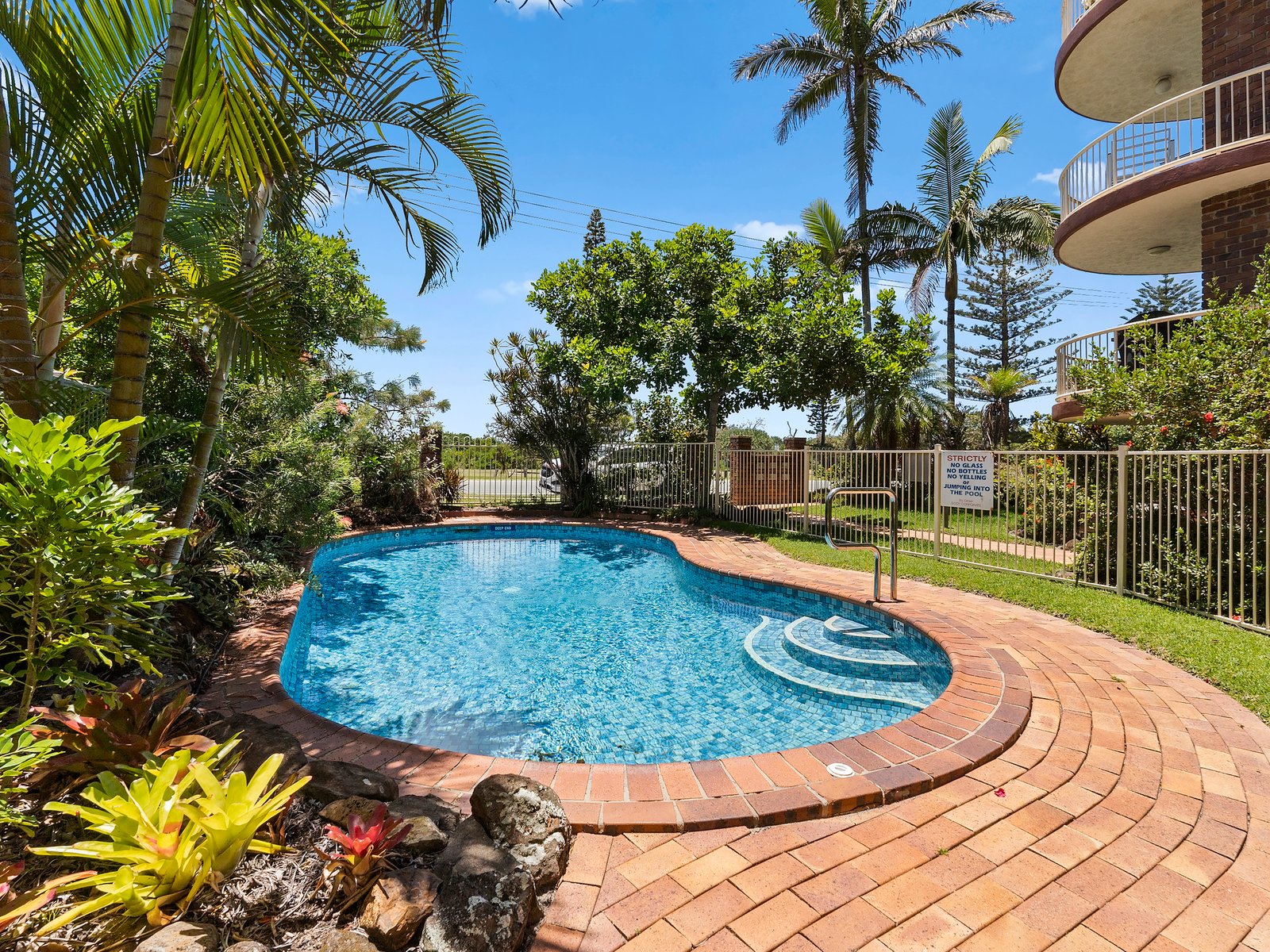 3/190 Marine Parade KINGSCLIFF 1