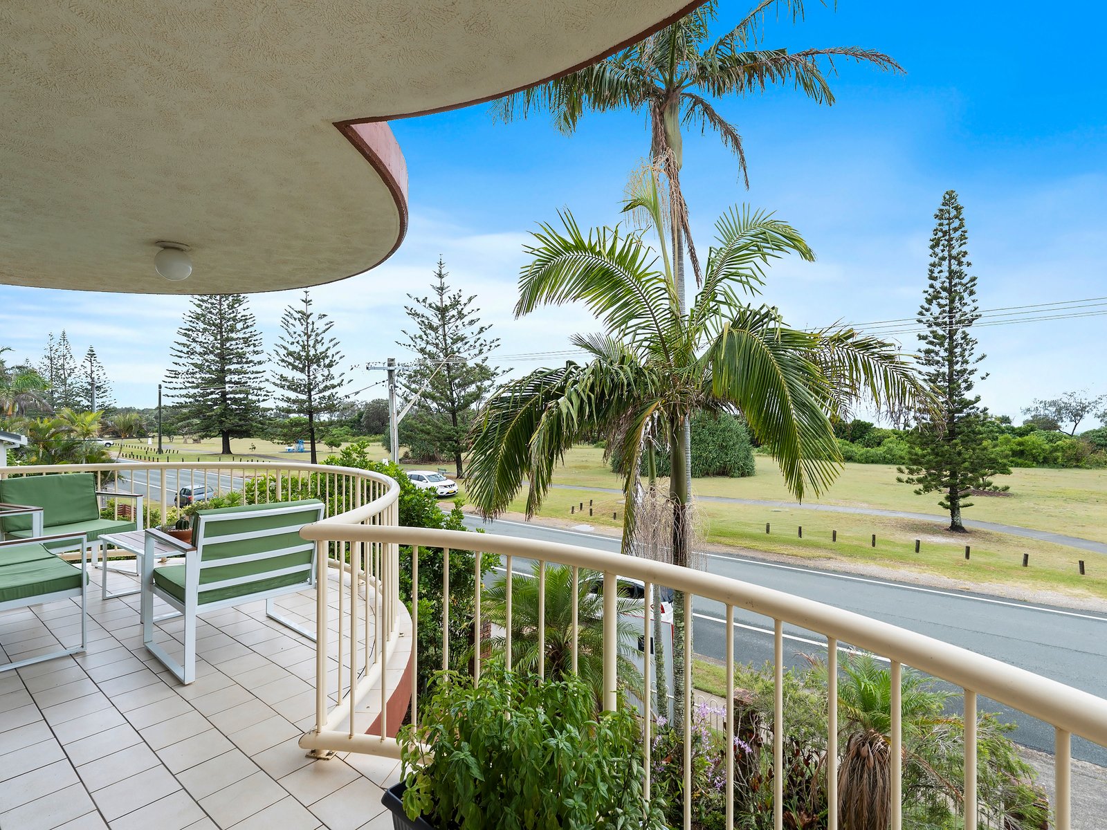 3/190 Marine Parade KINGSCLIFF 5