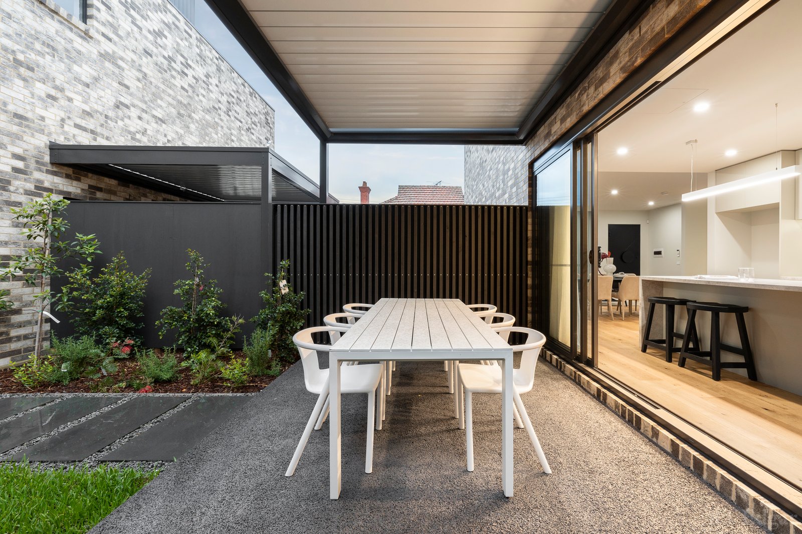 Real Estate and Property in 3/1906 Malvern Road, Malvern East, VIC